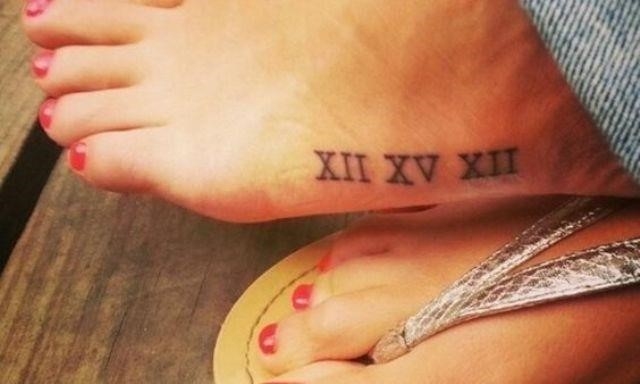 17 date foot tattoo