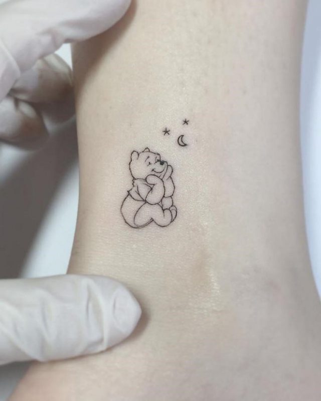 40 Amazingly Tiny And Cute Tattoos Every Women Would Want 30