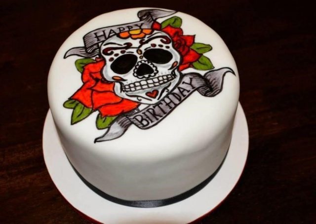 900 831982urRm hand painted sugar skull tattoo cake