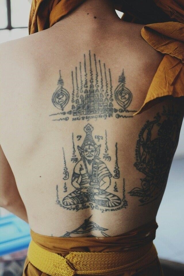 9886a8459c509ebe3fe5d545c78db653  yantra tattoo sanskrit tattoo