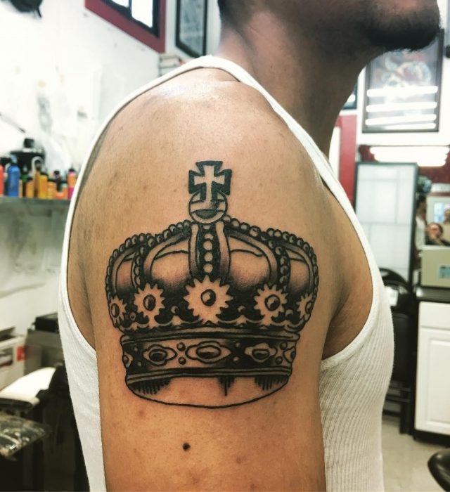 Crown Tattoos  11