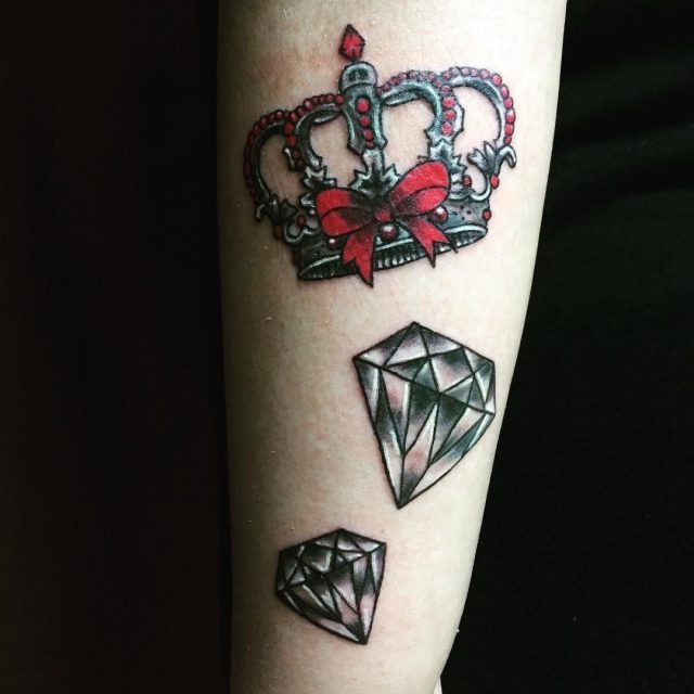 Crown Tattoos  12