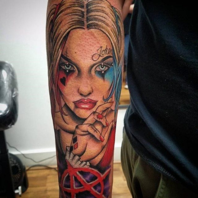 Harley quinn tattoo margot robbie 03