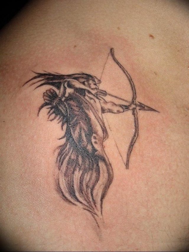 Photo Sagittarius zodiac sign tattoo 19