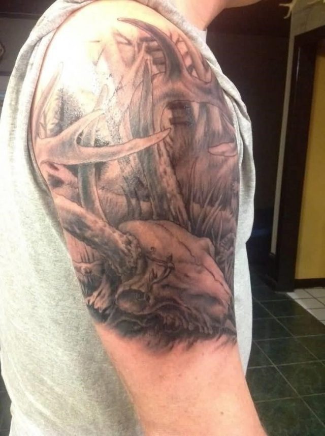 Realistic Deer Skull Tattoo On Right Shoulder