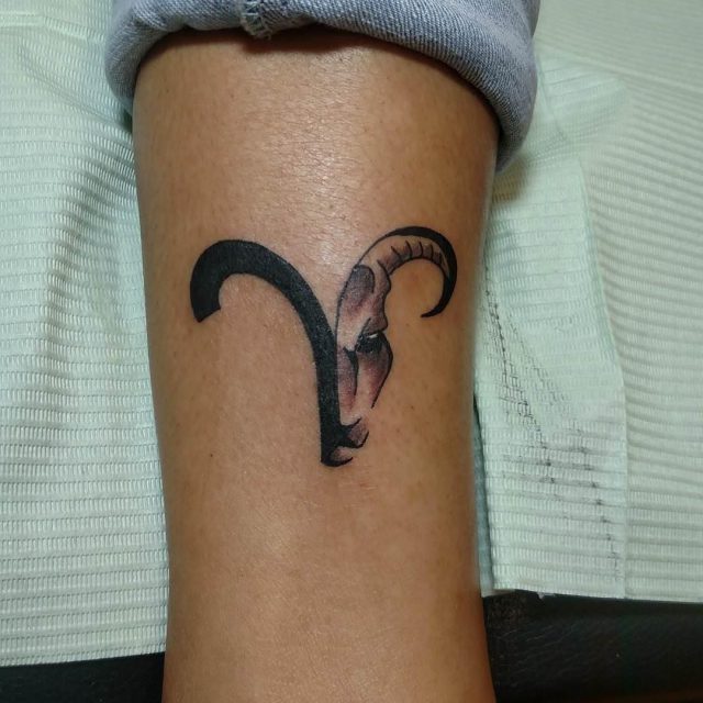 Simple Fashion Aries Tattoo