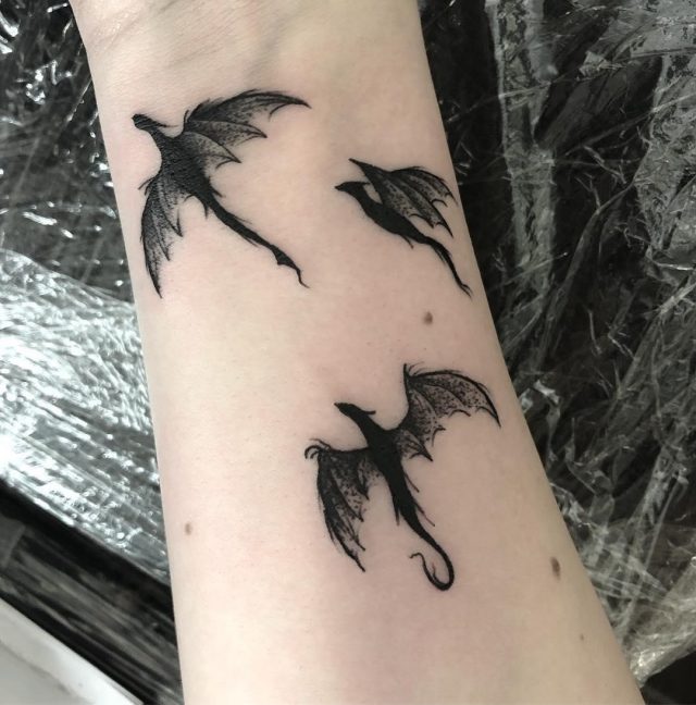 Small Dragon Tattoos 17