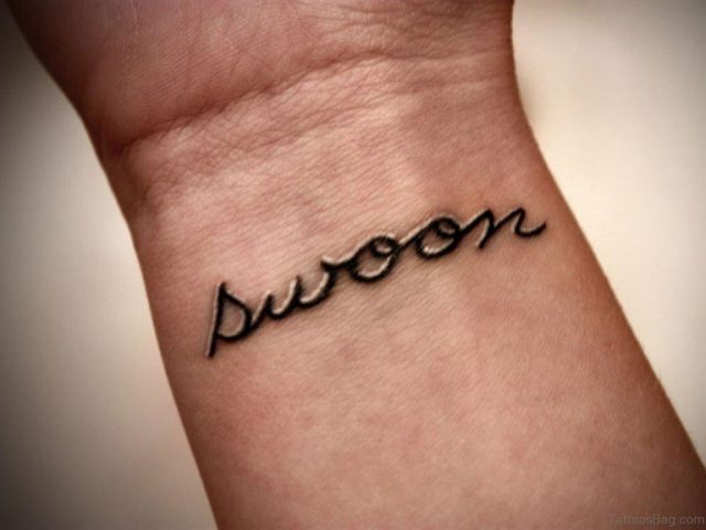 Swoon Word Tattoo On Wrist WT172TB172