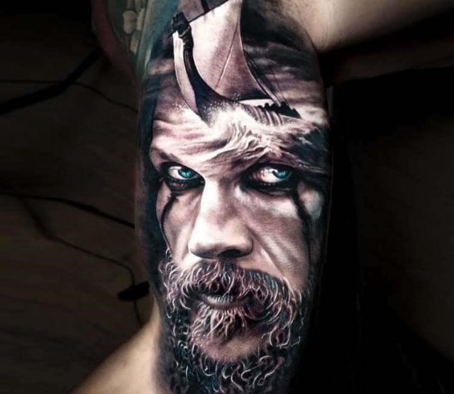 Best 26 vikings tattoos for man   004