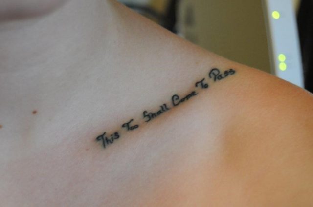 Collar bone tattoo name design