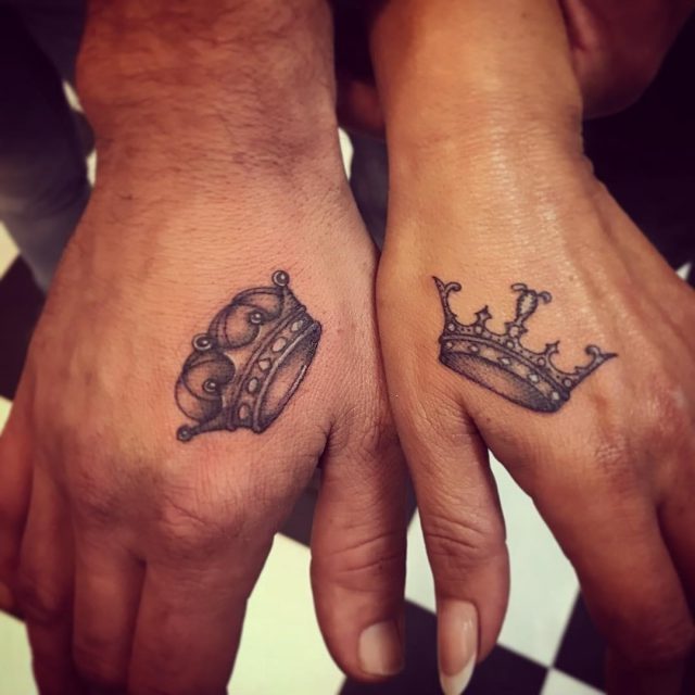 Crown tattoo 15101882