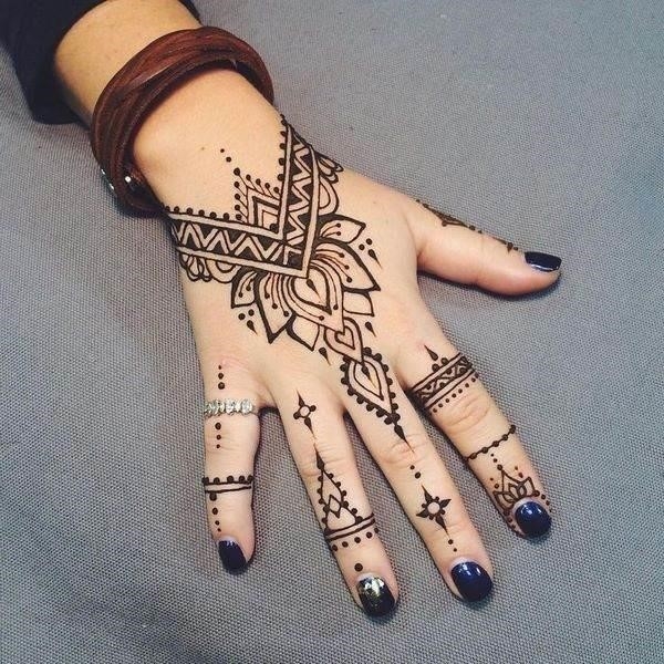 Easy henna tattoo ideas for beginners