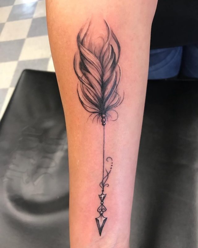 Feather tattoo 30