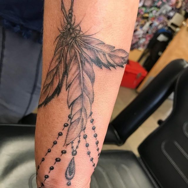 Feather tattoo 82