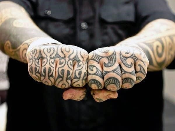 knuckle tattoos