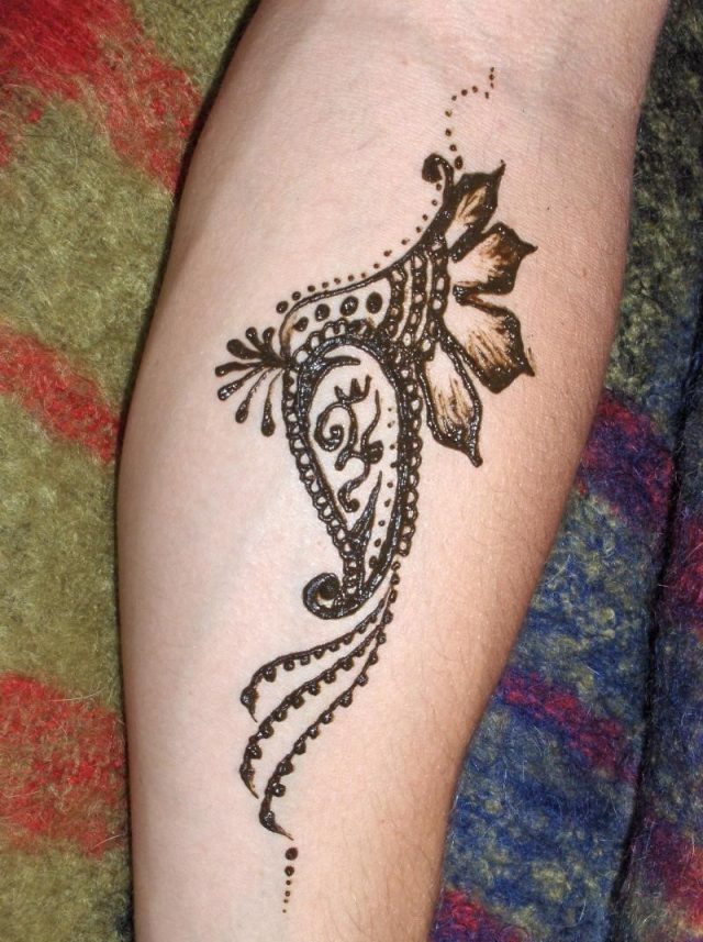 Henna tattoo design0