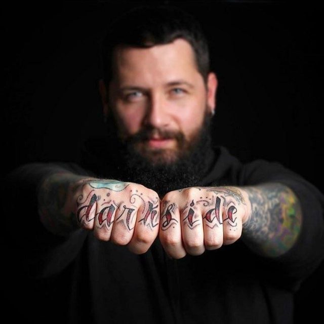 Knuckle tattoo 39
