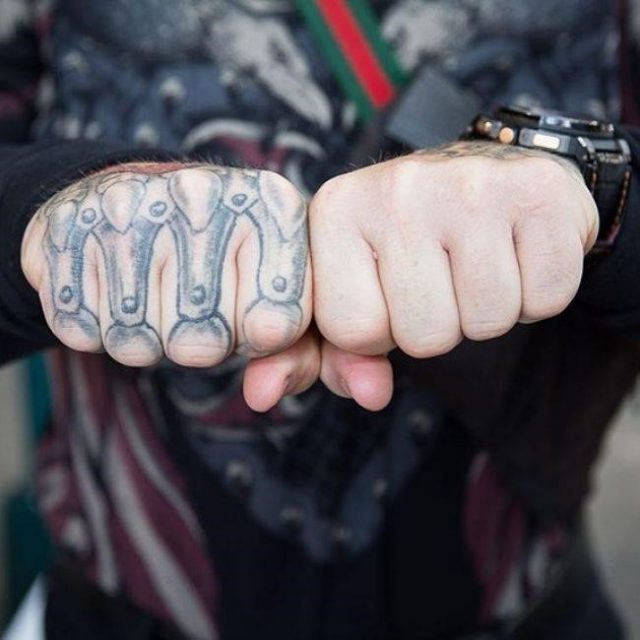 Knuckle tattoos  27 650×650