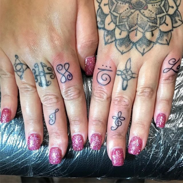 Knuckle tattoos  5