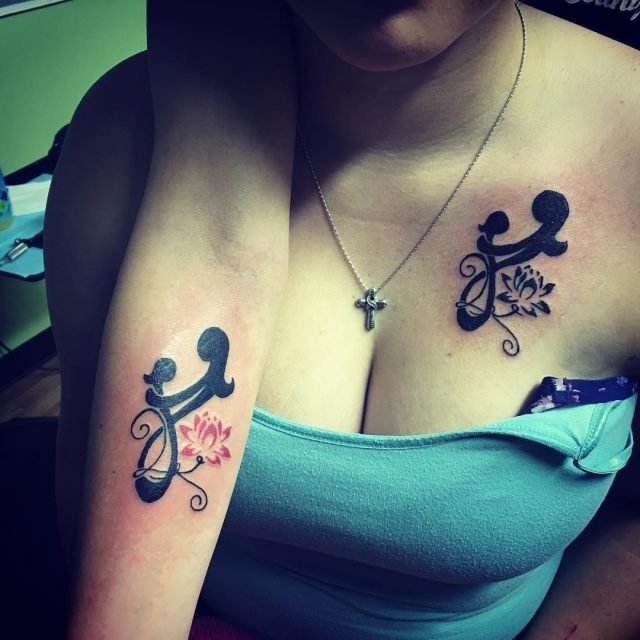 Mother daughter tattoos  5