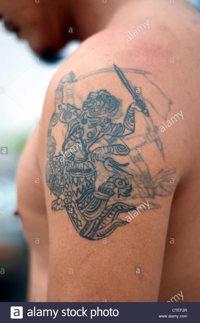 Sak yoan sacred protection tattoos in cambodia the tattoo tradition CTEF2R