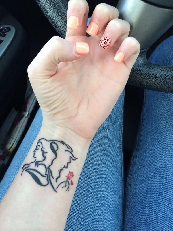 Small finger tattoos ideas 04